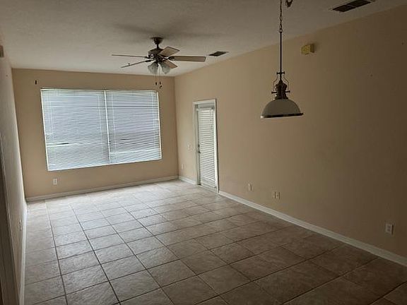 4th image of 7109 Yacht Basin Ave Unit 413