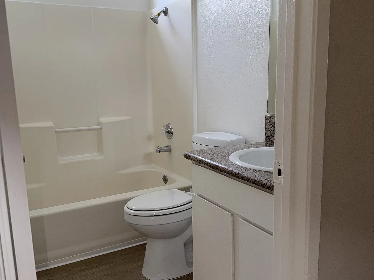 Pinetree - 748F — Photo 2