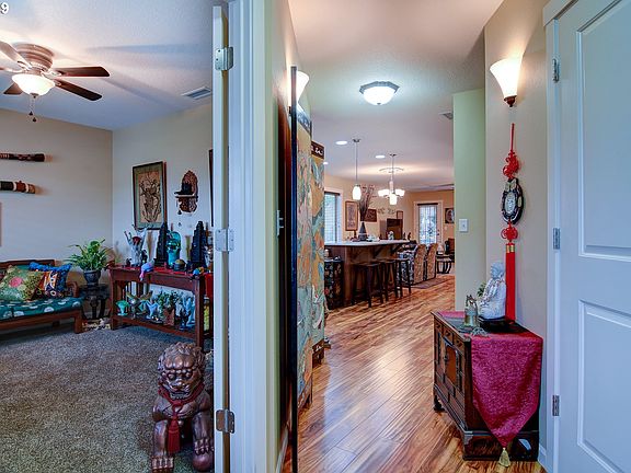 5th image of 6709 NE 53rd Pl
