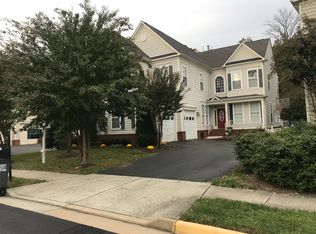 21902 Windover Dr, Ashburn, VA 20148