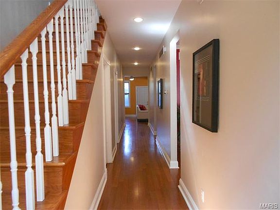 2nd image of 3911 Shenandoah Ave