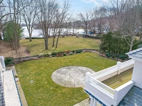 48 Everett Ave, Winchester, MA 01890