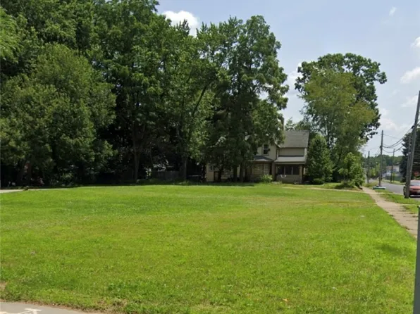 539 N Howard St, Akron, OH 44310