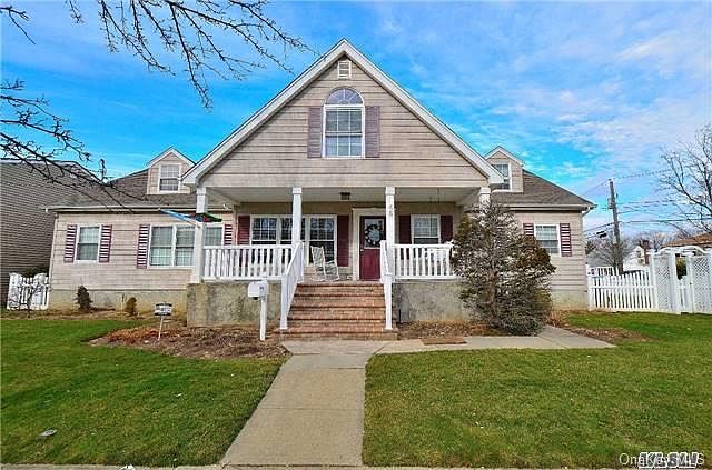 1st image of 9 Henrietta Avenue