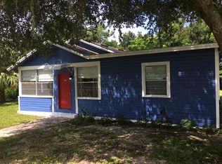 242 E Kentucky Ave, Deland, FL 32724