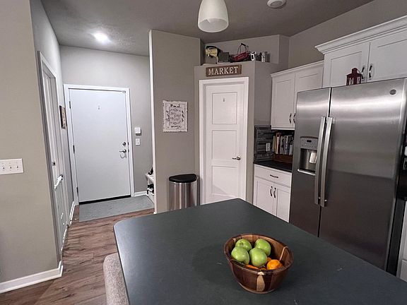 4th image of 11159 Horizon Cir