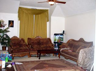 905 Hillwood Ct, Arlington, TX 76017