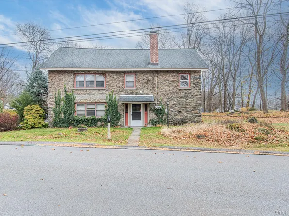 23 Musselman Drive, Poughkeepsie, NY 12601