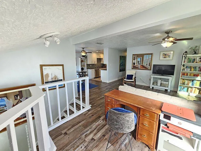 5 Fairway Dr in Cocoa Beach, FL 32931 — Photo 3