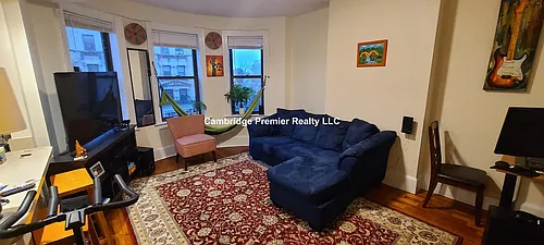 885 Massachusetts Ave #32 Photo 1