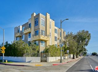5525 W Olympic Blvd UNIT 303, Los Angeles, CA 90036