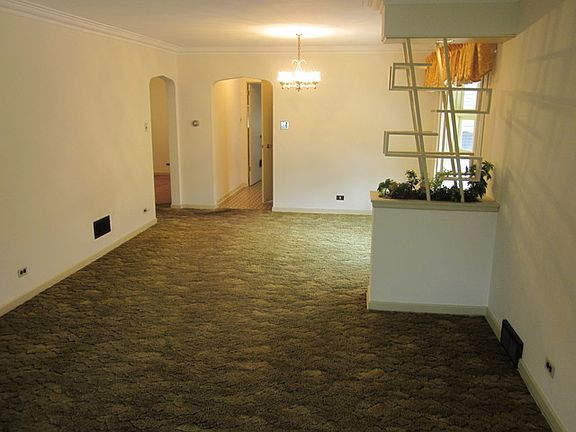 5th image of 10011 S Keeler Ave