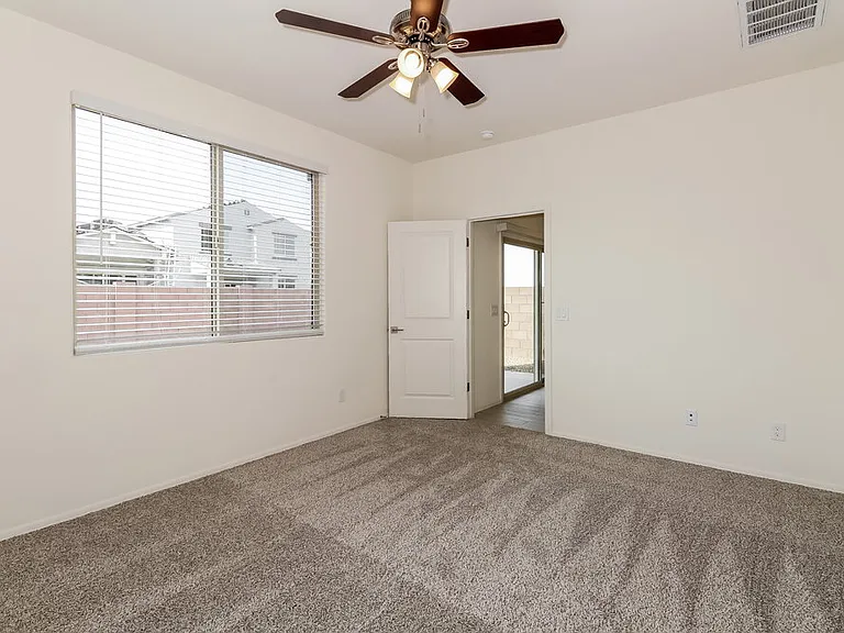 11857 W Charismatic Dr — Photo 8