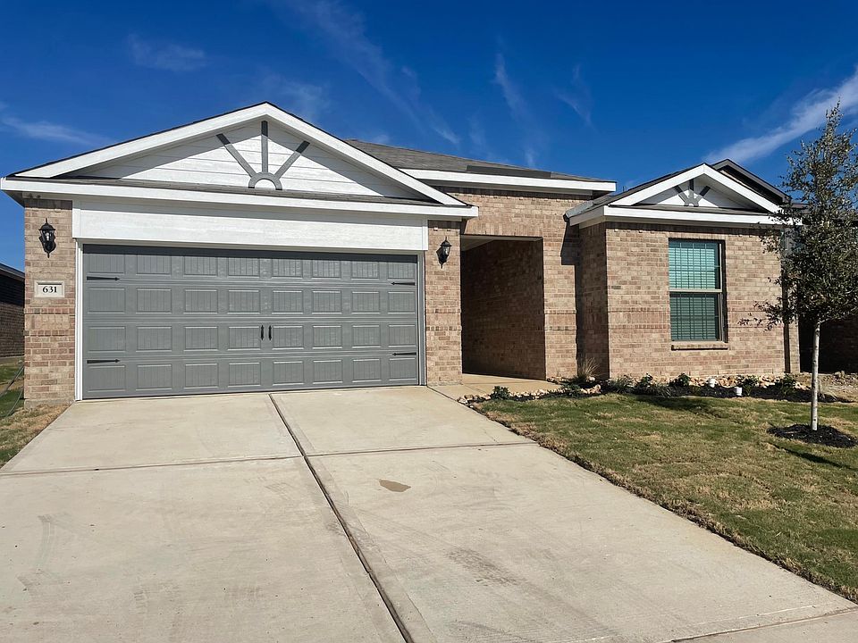 1st image of 631 Aqueduct Dr