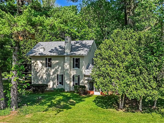 4th image of 10241 Bair Lake St