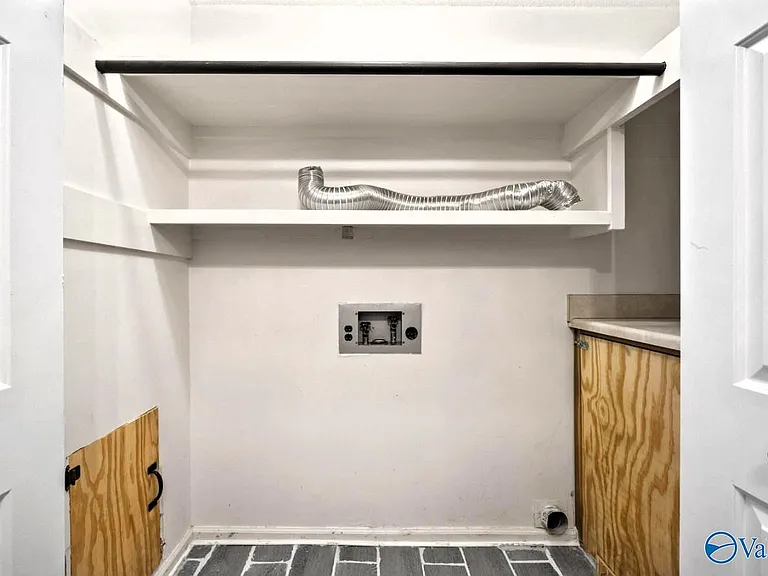 2080 Woodlawn Dr SW #2080 — Photo 14