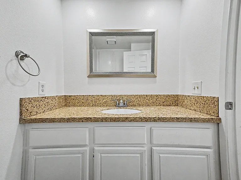 4258 Flintlock Ln — Photo 22