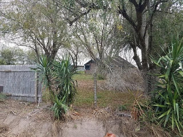 2nd image of 6346 N Mile 4 W