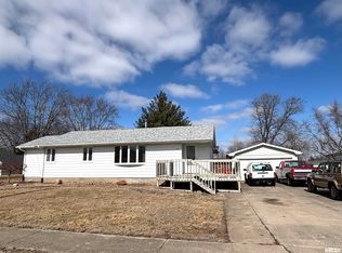 701 W High St, Elmwood, IL