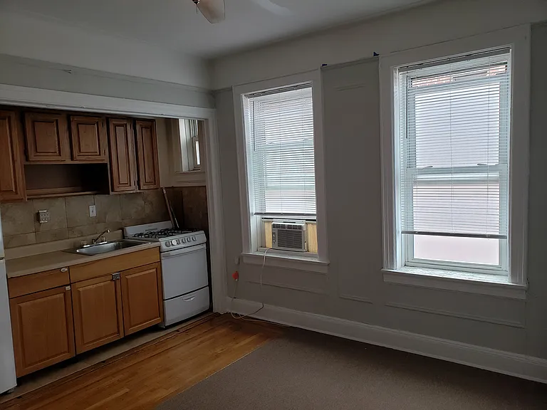 45-14 43rd St #4E — Photo 8