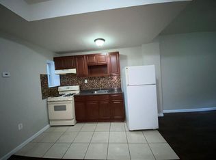 5614 Arch St #1, Philadelphia, PA 19139
