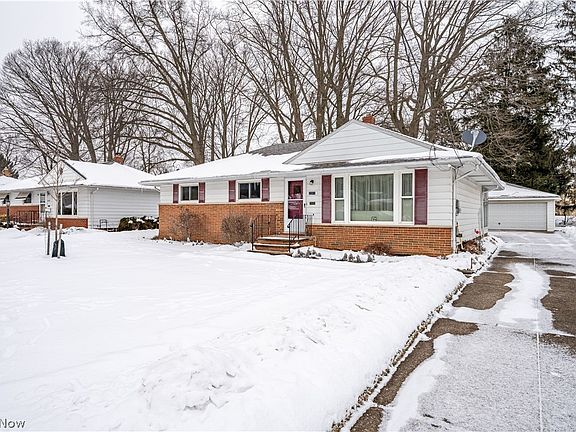 2nd image of 22310 Rivergate Dr