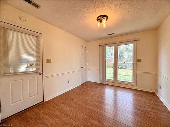 5th image of 5755 Gayray St