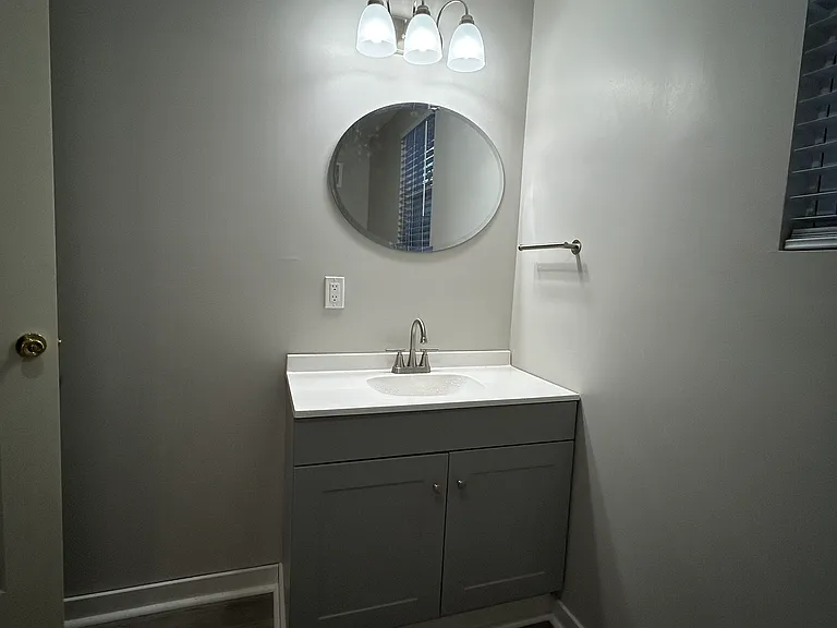 1353 Mulberry St — Photo 11
