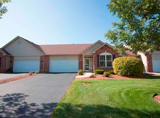 17028 Mendota Dr, Lockport, IL 60441