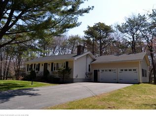 18 Melden Dr, Brunswick, ME 04011