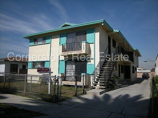 1st image of 1629 W 84th St
