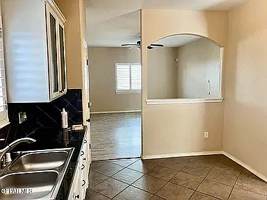 12733 Destiny Ave — Photo 6