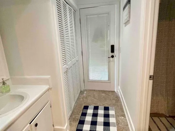 615 Executive Golf Villas #A, Saint Simons Island, GA 31522