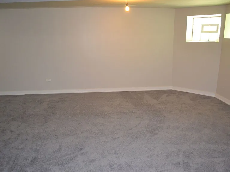 3342 W Beach Ave #1 — Photo 13