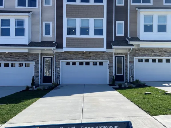 425 Abigail Ave, Waynesboro, PA 17268