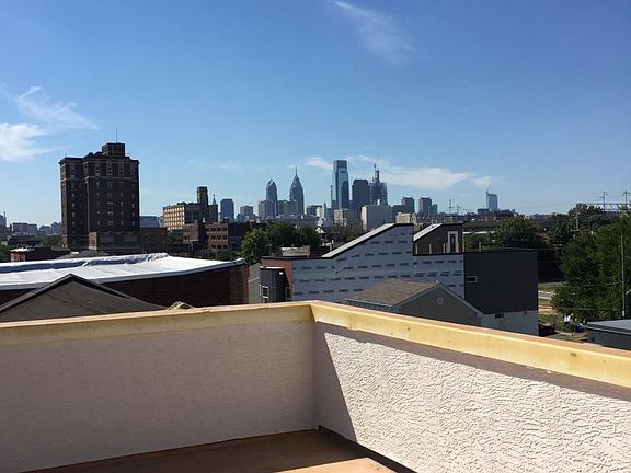 4th image of 1439 N Franklin St