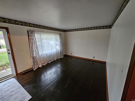 4th image of 207 Brenda Dr