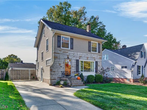 3508 W 152nd St, Cleveland, OH 44111