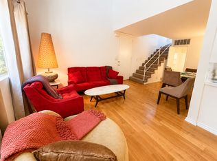 8572 Wonderland Ave, Los Angeles, CA 90046