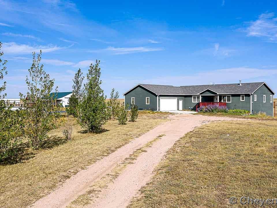 1st image of 4058 Blue Bonnet Ln