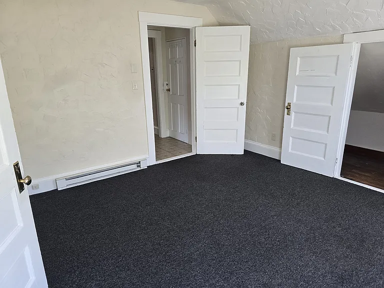 349 Hollis St #4 — Photo 10