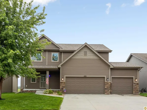 8820 N 161st Ave, Bennington, NE 68007