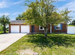 2520 Miami Village Dr, Miamisburg, OH 45342