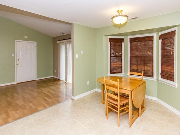 5th image of 6814 Gatebridge Ct