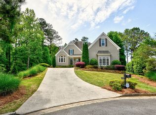 14220 Old Course Dr, Roswell, GA 30075