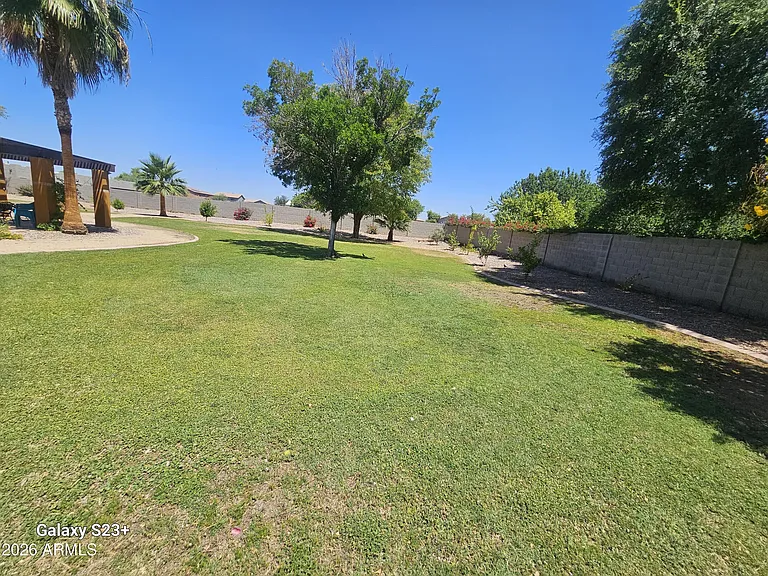 5118 W Winston Dr — Photo 23