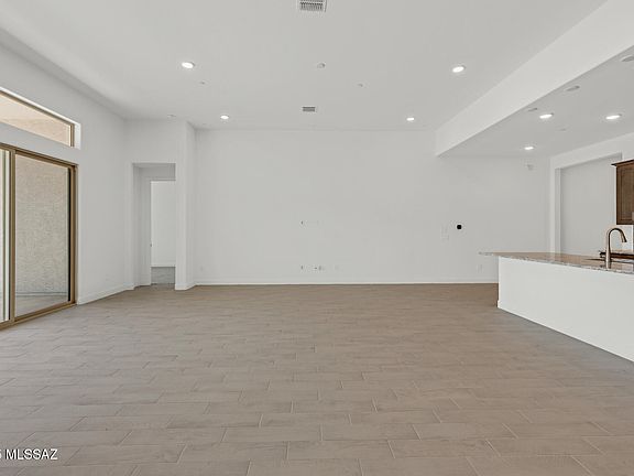 3rd image of 14794 N Blue Juniper Ln