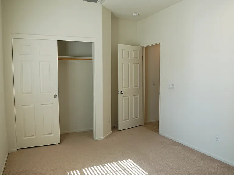 42696 Saragoza Ct — Photo 18