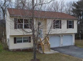 4410 Carlisle Rd, Gardners, PA 17324