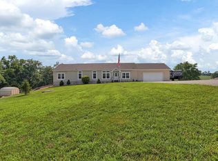 352 Dawson Lake Ln, Union, MO 63084
